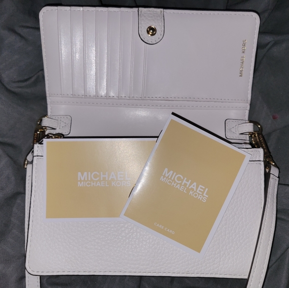 Michael kors crossbody - Picture 6 of 6